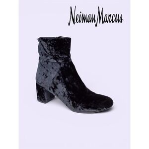 Neiman Marcus Ankle Boots Black Velvet Block Heel Size 9 M -Luxe, Glam